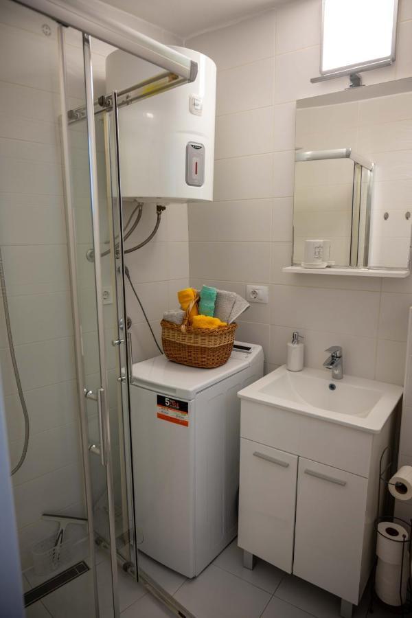 Apartment Montona プーラ エクステリア 写真