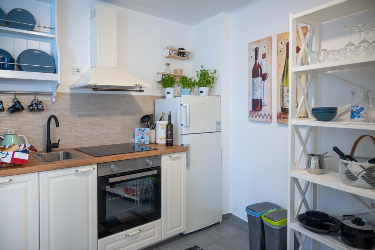 Apartment Montona プーラ エクステリア 写真