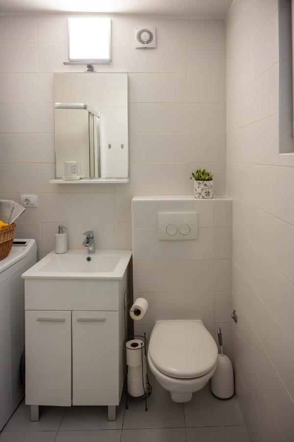 Apartment Montona プーラ エクステリア 写真